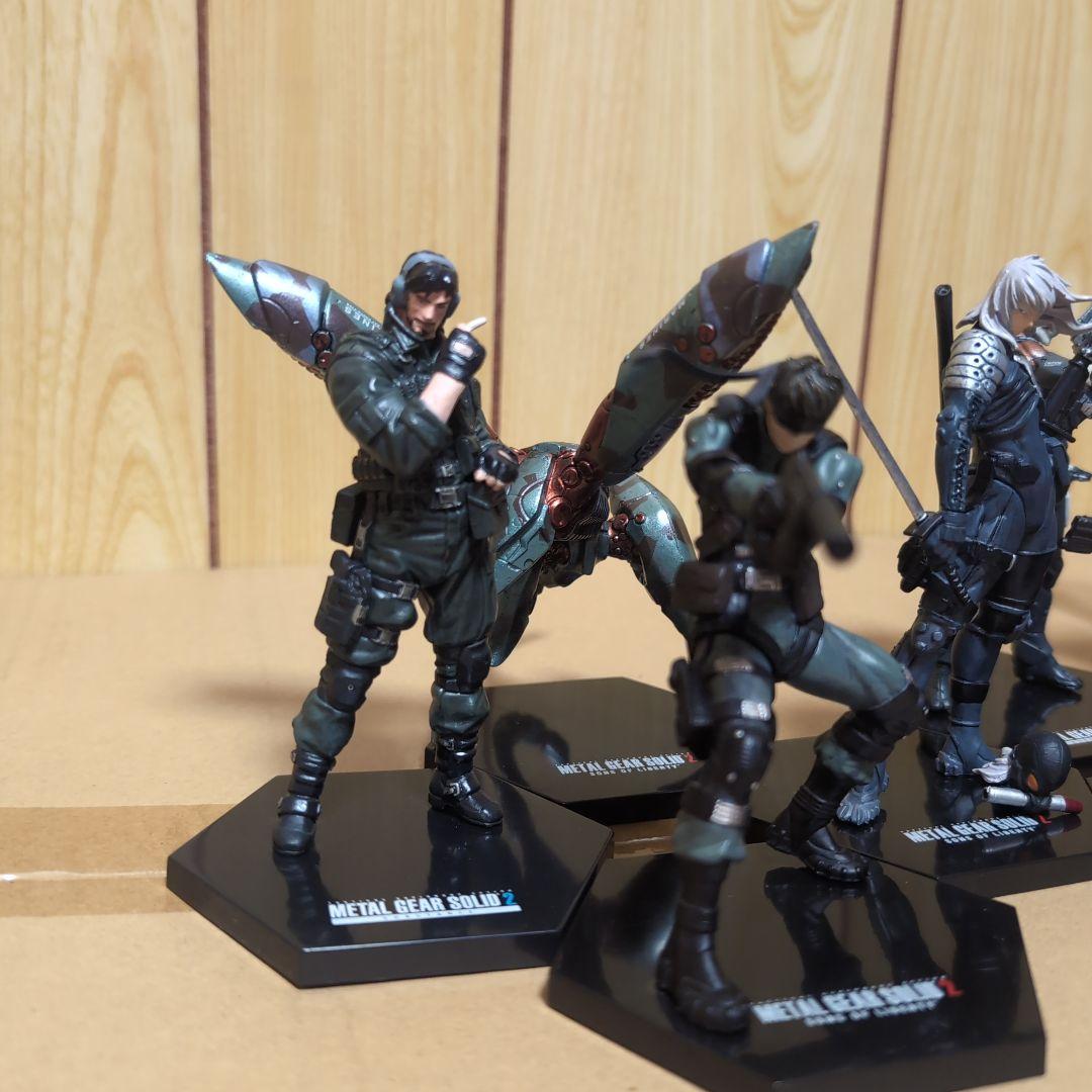 李*様 コナミ フィギュアコレクション メタルギアソリッド2 フィギュアセット